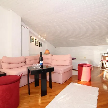 Apartment Ruza 2021 Premantura Exterior photo